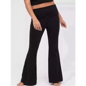 OFFLINE By Aerie NWT OG Foldover Hi-Rise Super Flare Legging Black Size Small